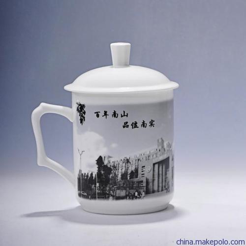 不只是喝水 解锁时尚陶瓷杯与个性马克杯带来的创意生活美学